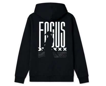 Dos du hoodie noir Kusetsu avec inscription Focus